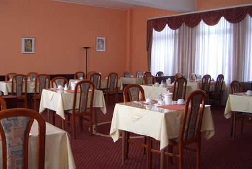 Hotel Alpenblick Garni Überlingen Étterem fotó