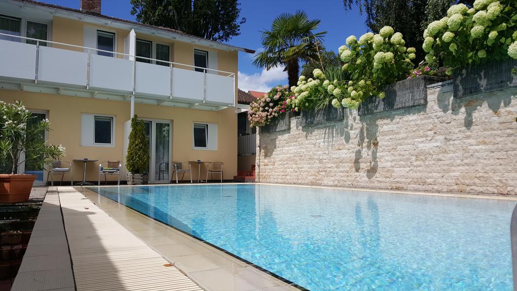 Hotel Alpenblick Garni Überlingen Kültér fotó